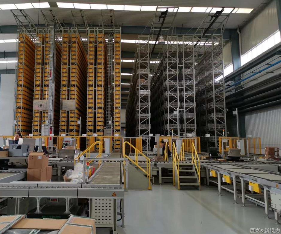 自動化立體倉庫及周邊輸送系統(tǒng)1.png 自動化立體倉庫及周邊輸送系統(tǒng)1.png